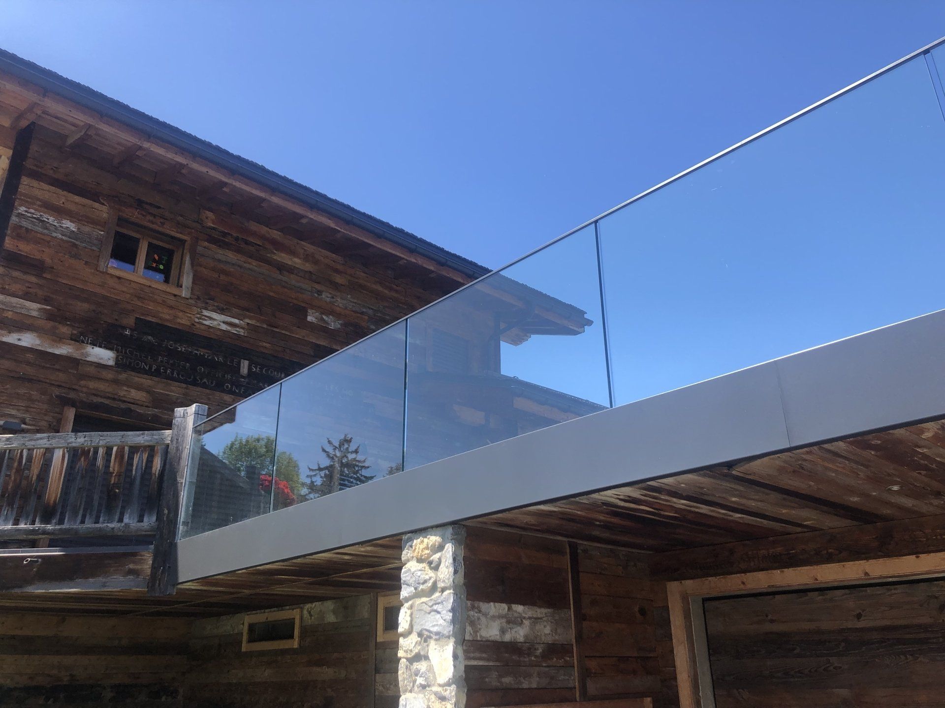Construction balustrades tout-verre Zanoni 2