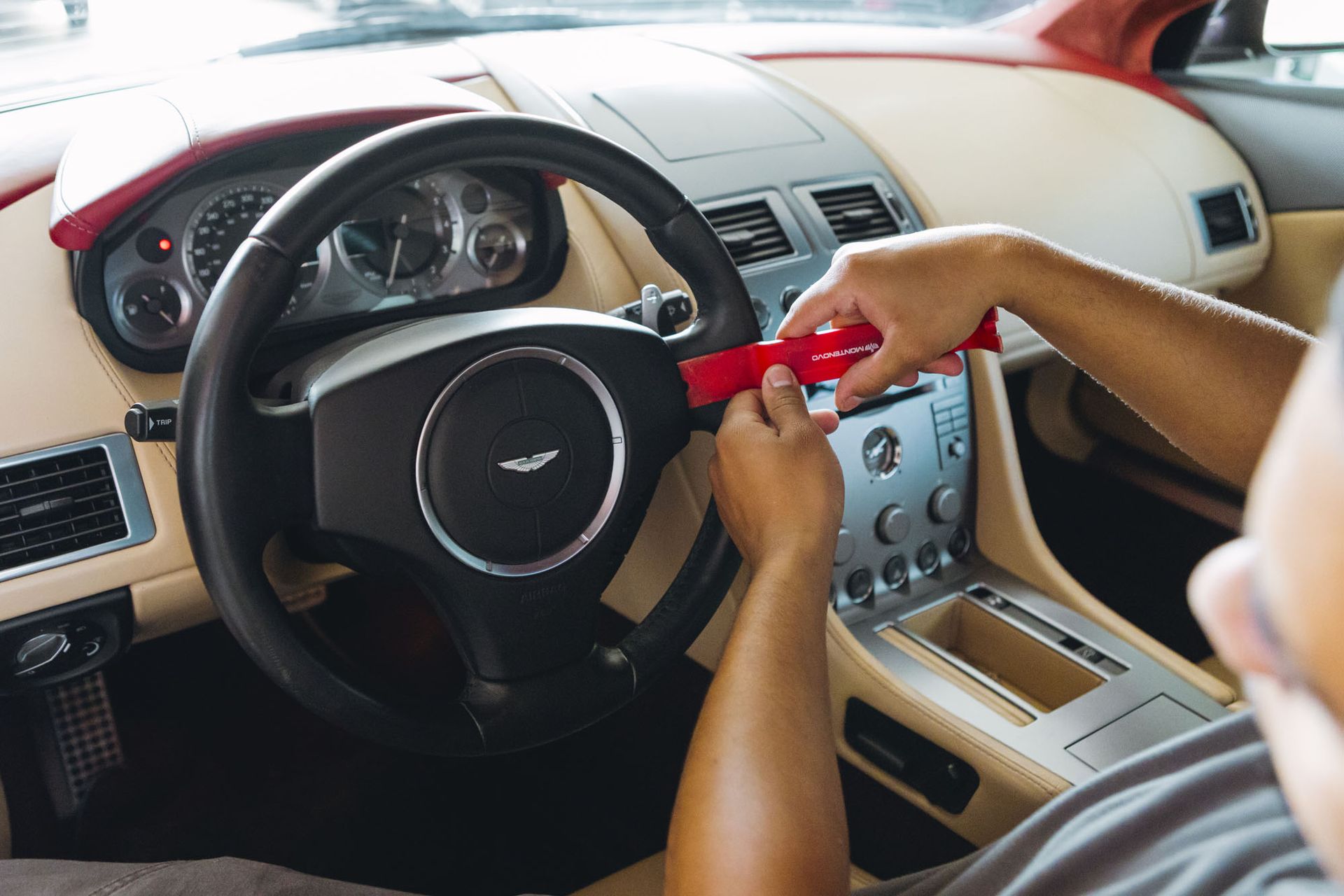 riparazione interni auto