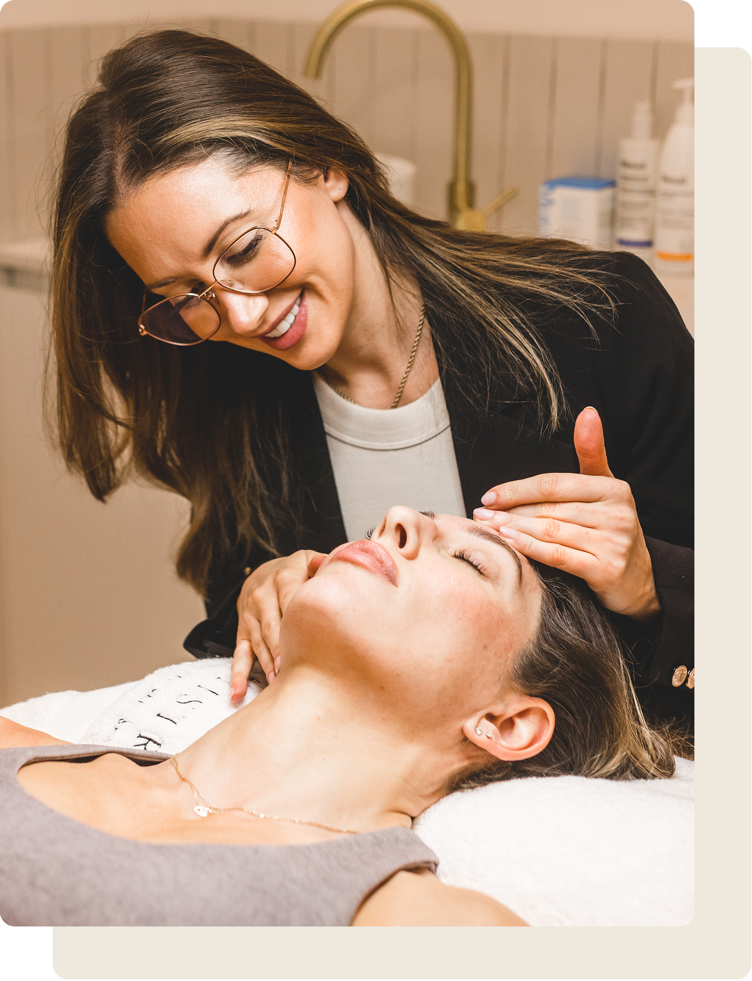 Tijan Emir-Ali treating client