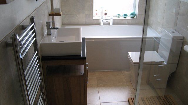 Square modern bathroom suite