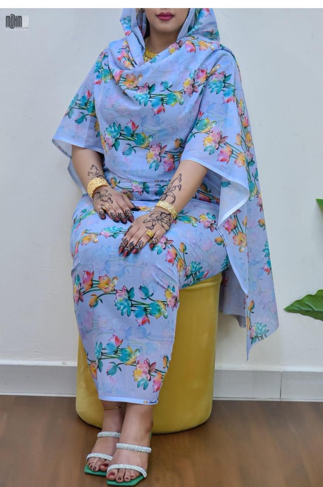 Total Rabit Light Blue with Flowers