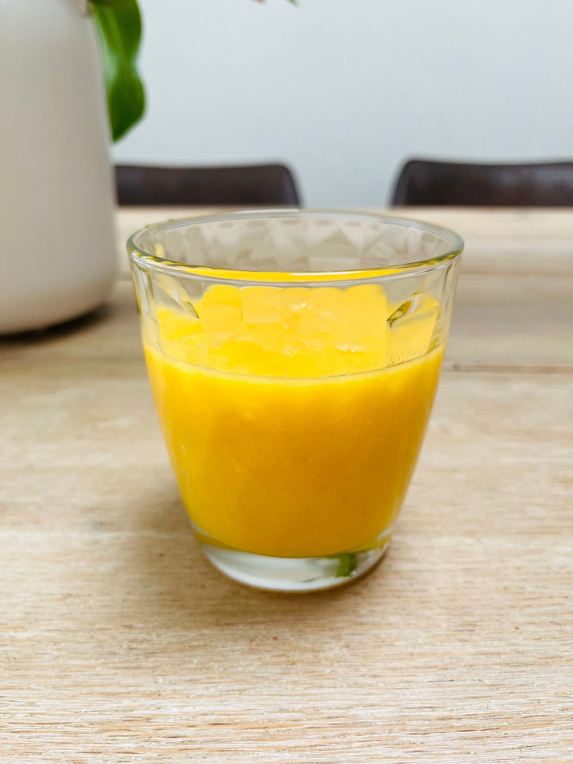 Recept: Mango, ananas smoothie