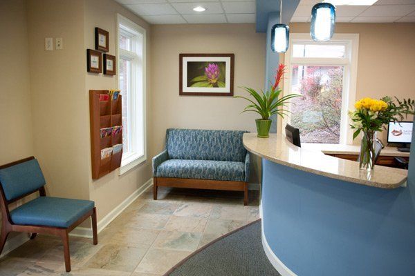 reception area of Laurelwood dentistry