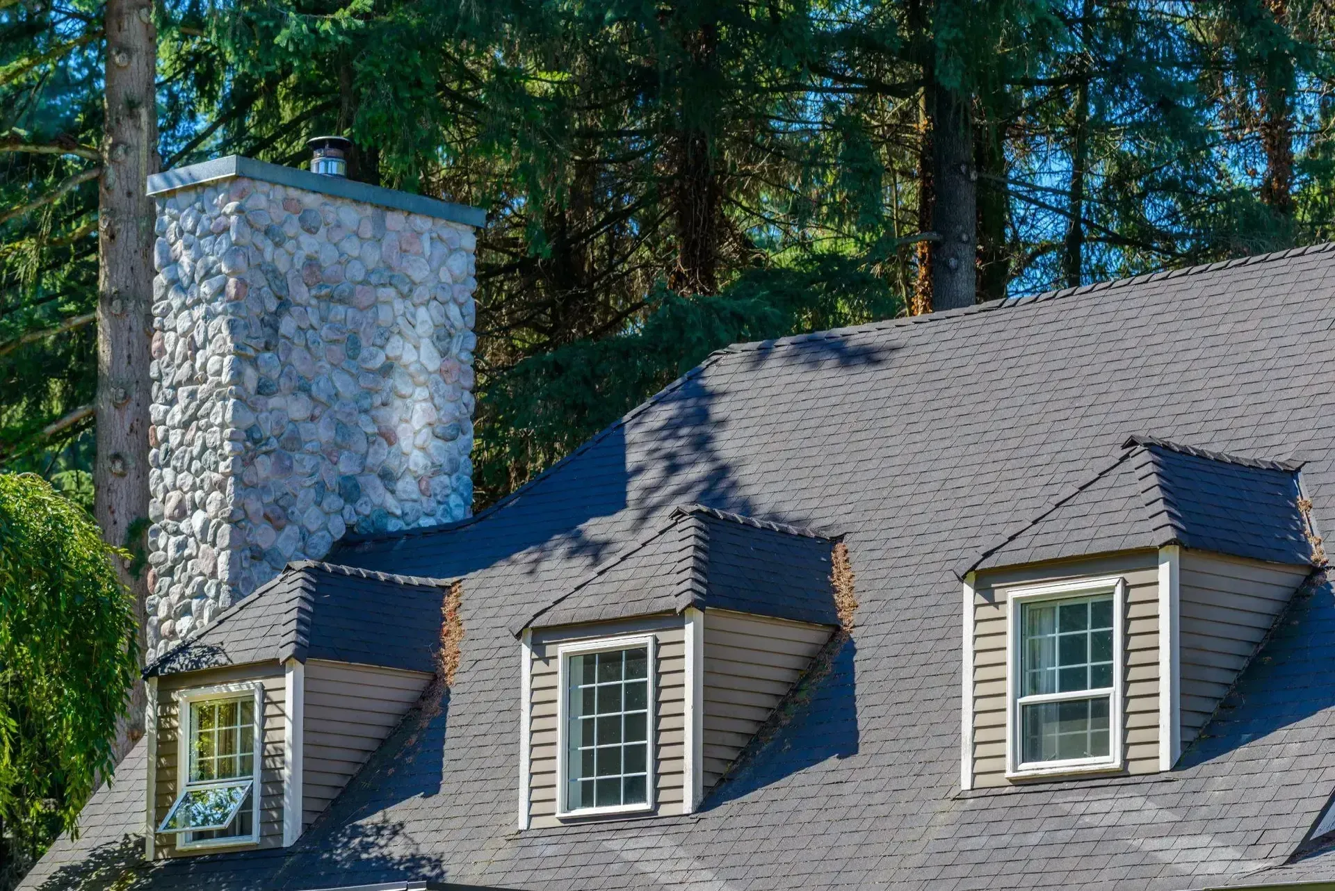 Can a Roofing Company Extend Your Roof’s Lifespan