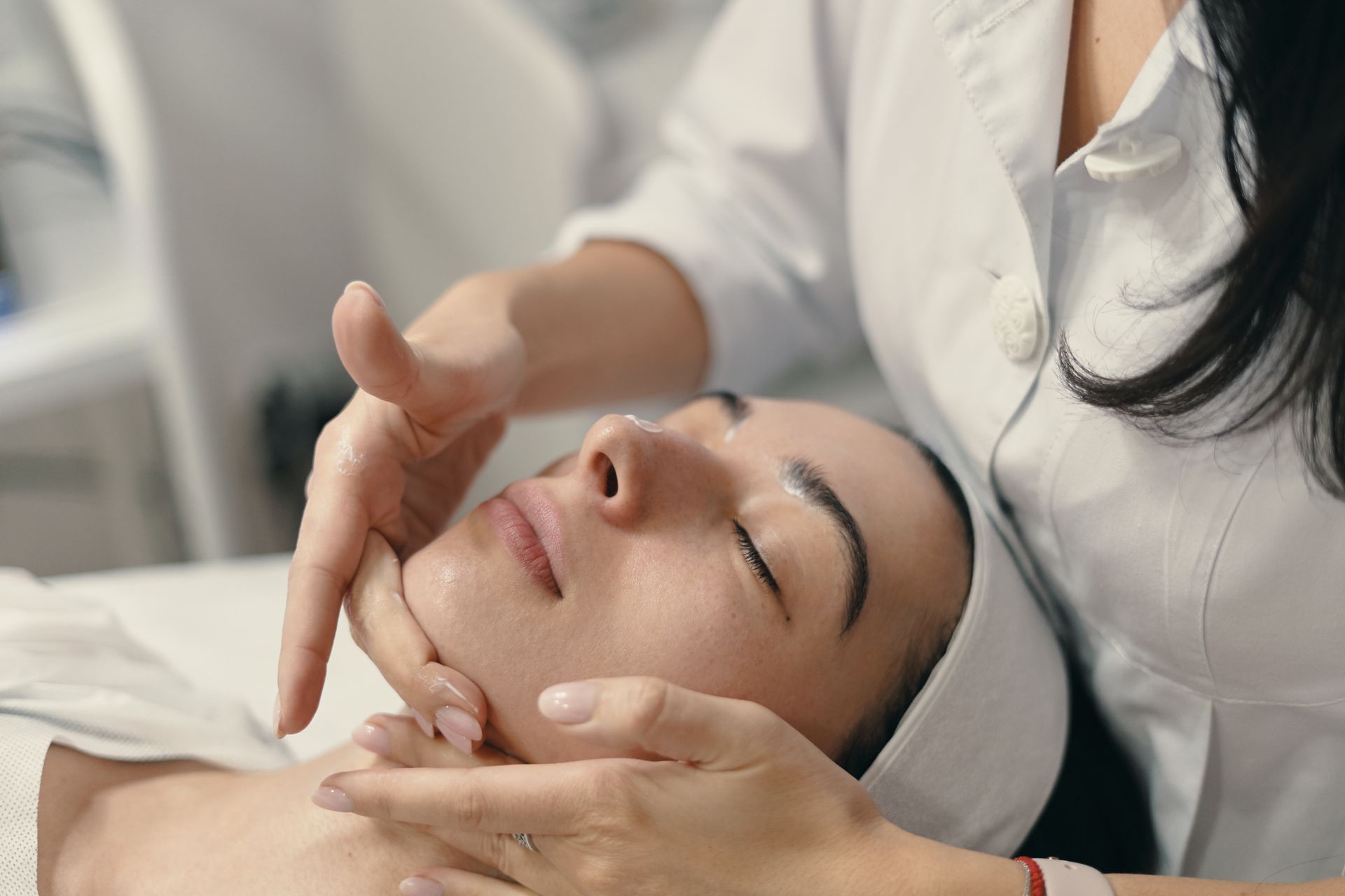 Facial Mssage