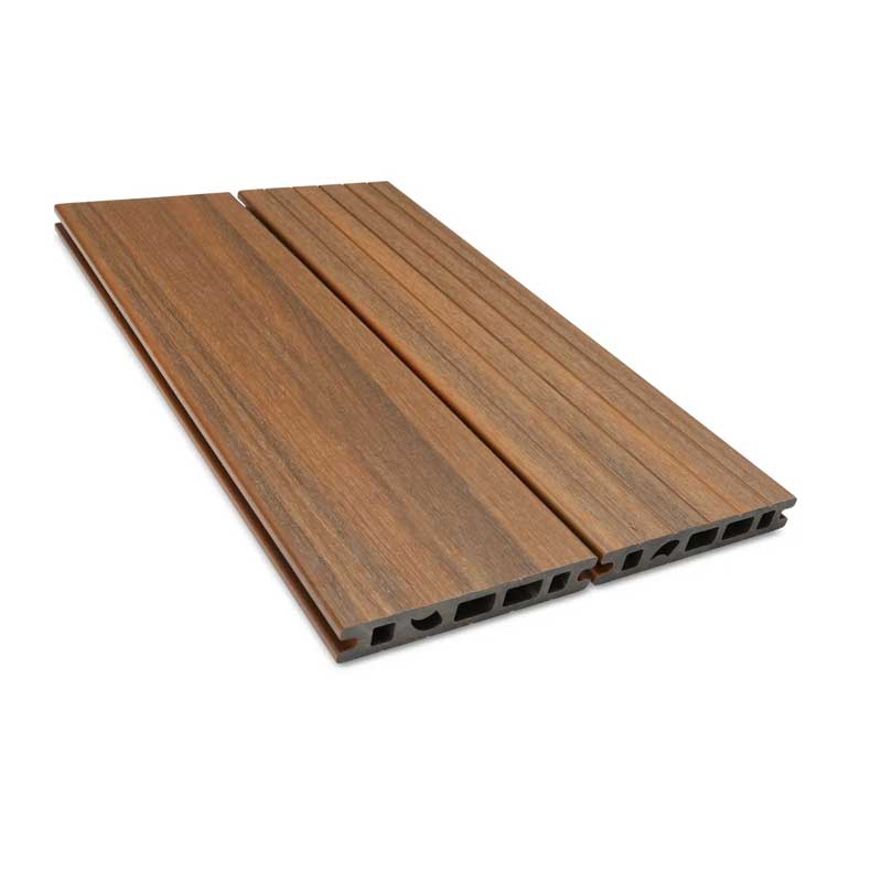 Spiced oak composite decking