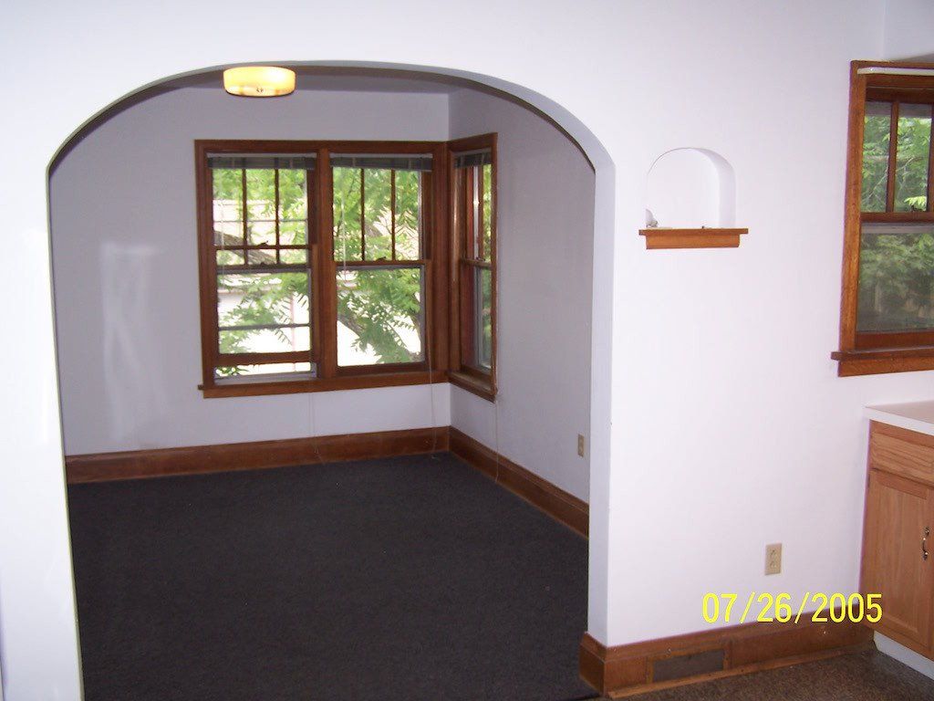 1060 Danby Road - 1 Bedroom Floorplan Interior Images (1 of 13)