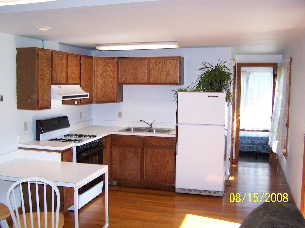 1060 Danby Road - 1 Bedroom Floorplan Interior Images (1 of 13)