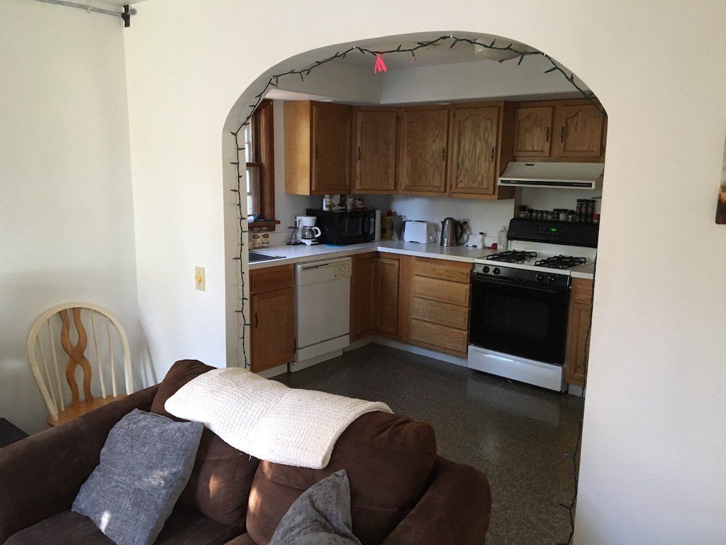 1060 Danby Road - 1 Bedroom Floorplan Interior Images (1 of 13)