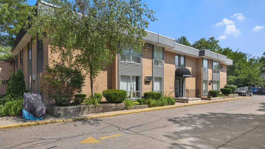 Harvard House Apartments - Image 4