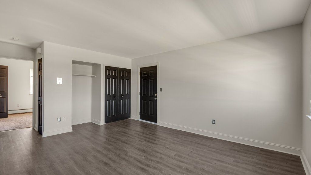 Sunrise at Lincoln - Image 2