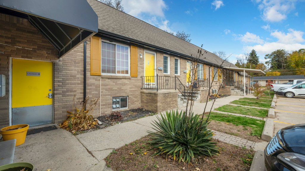 Sunrise Utica  - Image 1