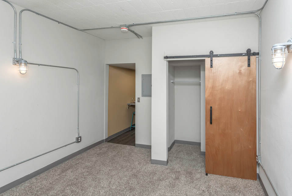 Ferndale Flats on Woodward