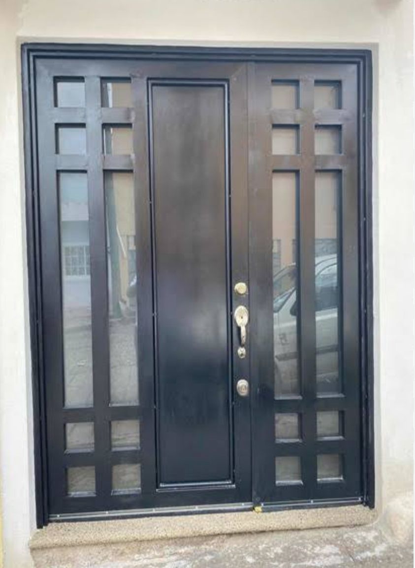 PORTONES Y PUERTAS AUTOMÁTICAS BIT