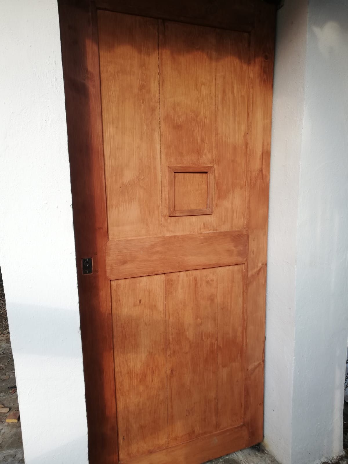 PORTONES Y PUERTAS AUTOMÁTICAS BIT