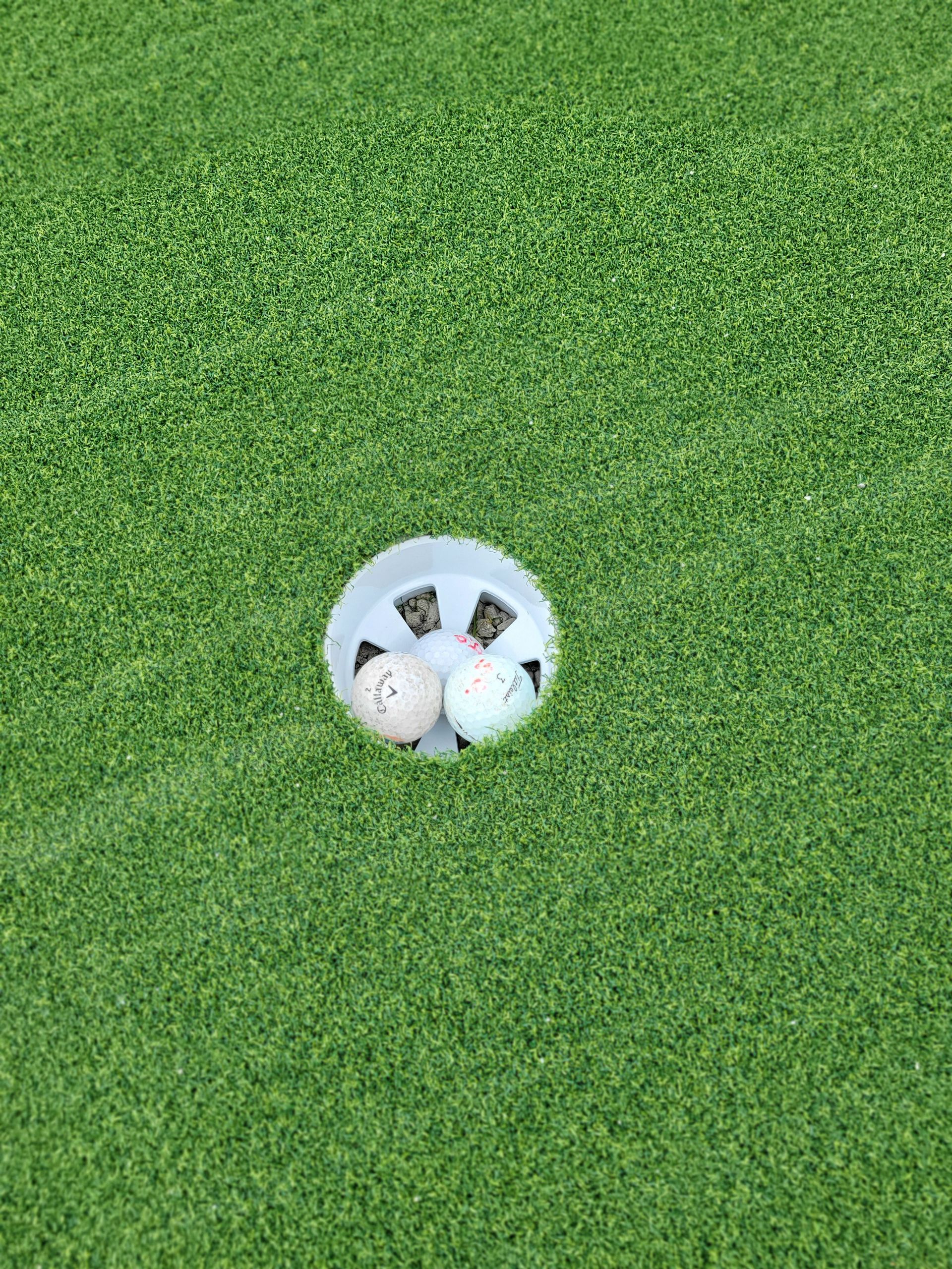 synthetic turf golf cup
