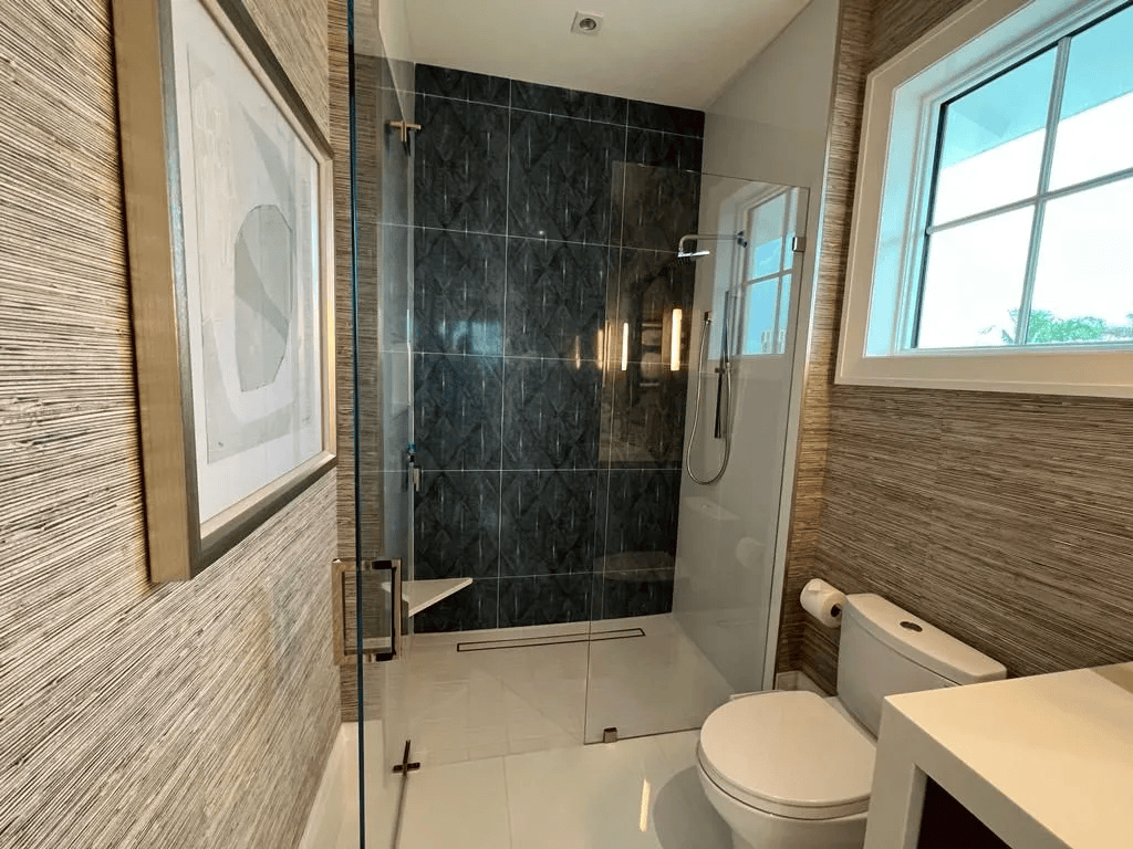Astrum AM Construction Bathroom Remodel Photos