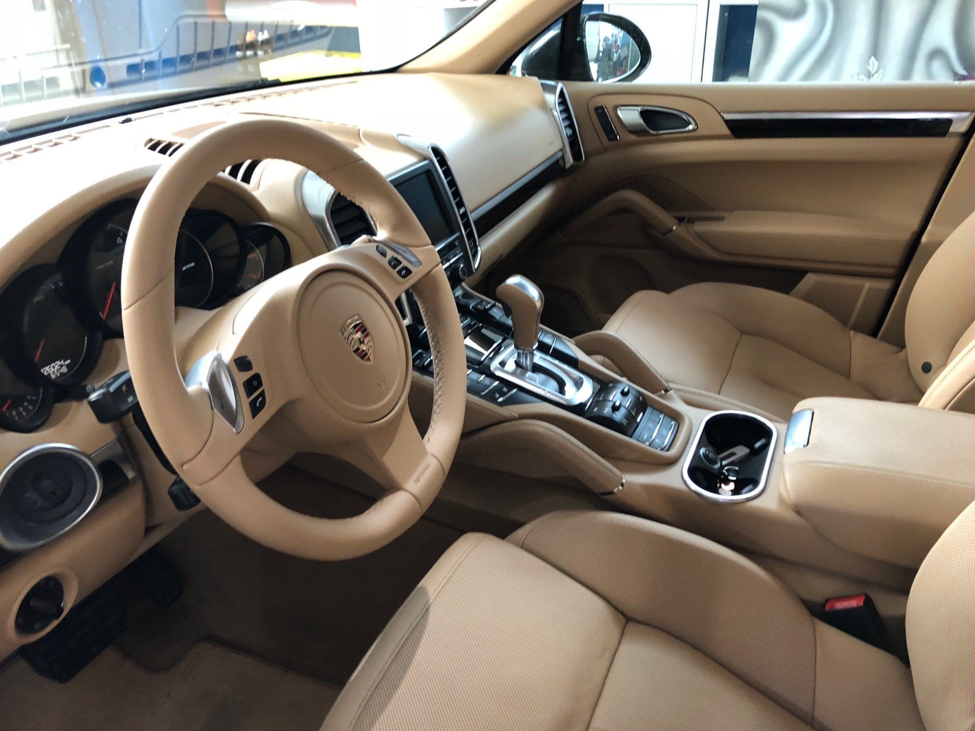 recupero interni in pelle