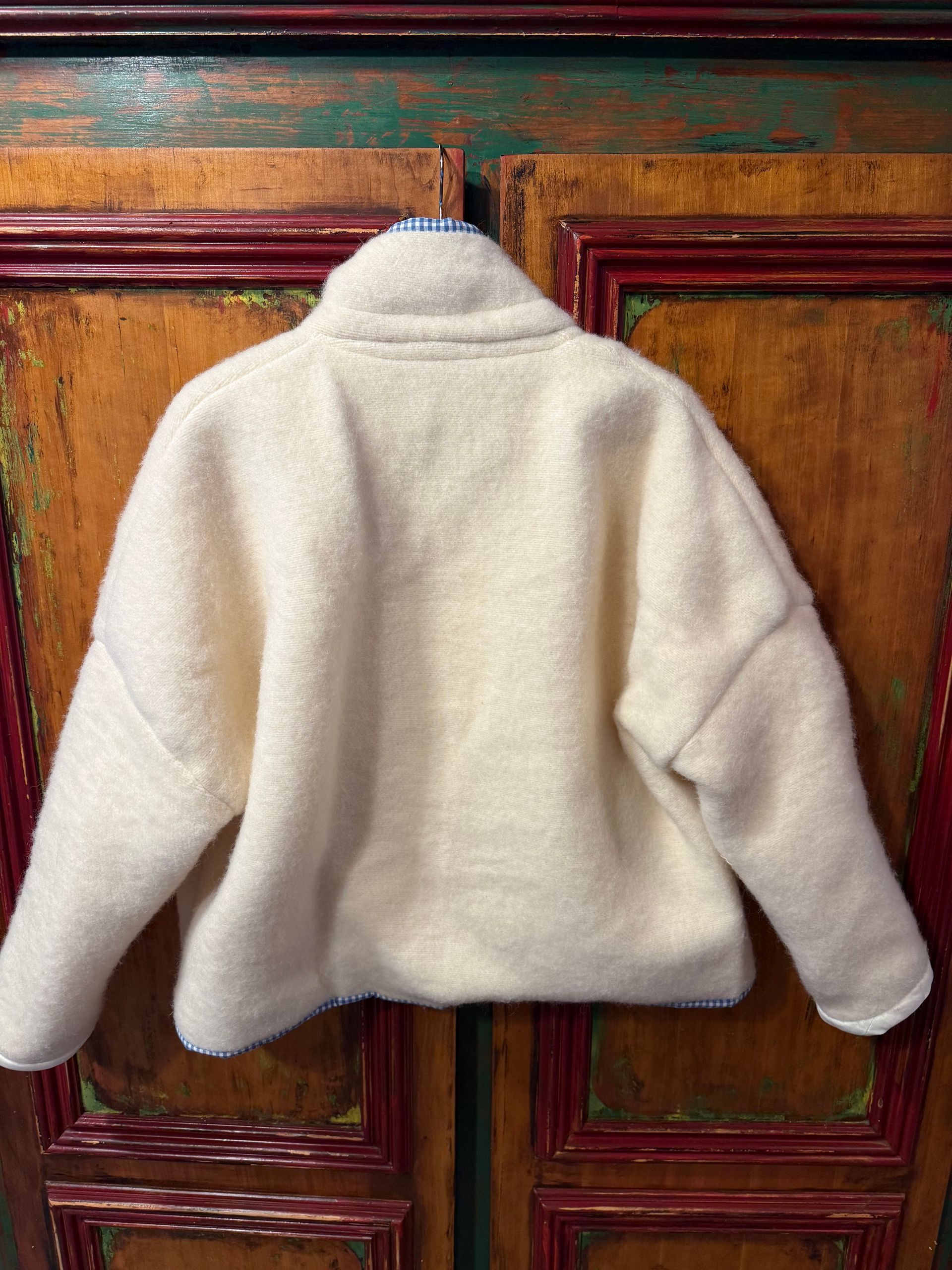 Ivory Wool back