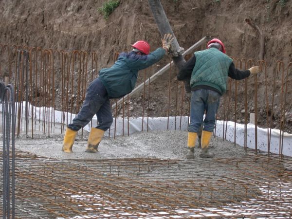 intervento di ristrutturazione di edificio destinato ad uso turistico