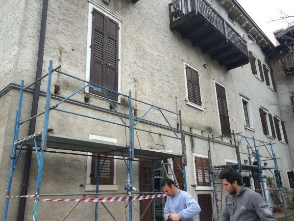 cantiere edile per la ristrutturazione dei poggioli
