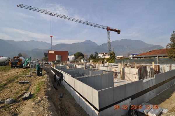 realizzazione di una costruzione edile a uso civile