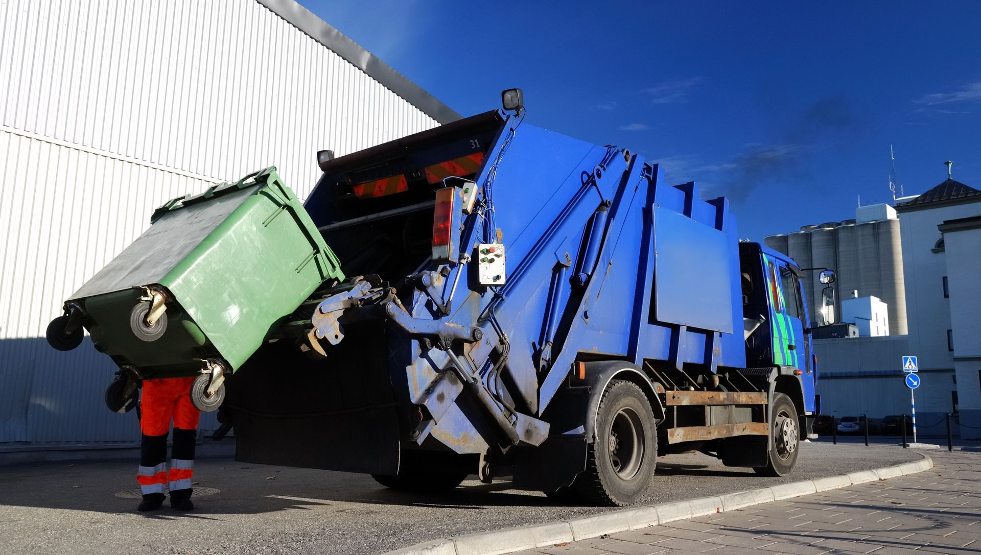 Garbage Truck Hydraulic Component Repair in Manteno, IL