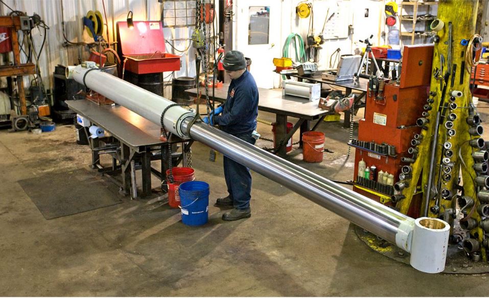 Hydraulic cylinder rebuild near Manteno, IL
