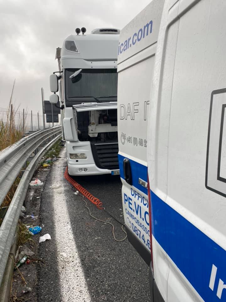 assistenza stradale camion