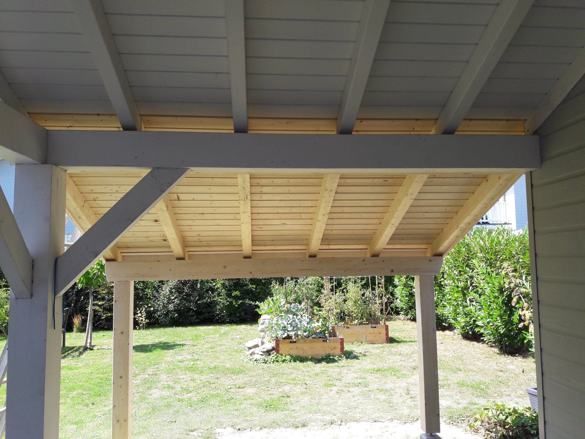 terrasse extérieure et jardin