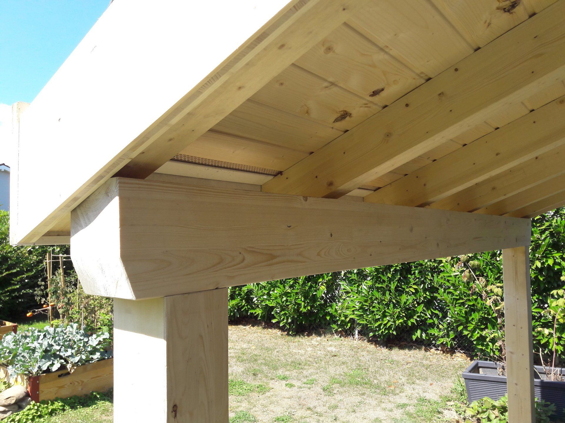 poutre de couvert blanches