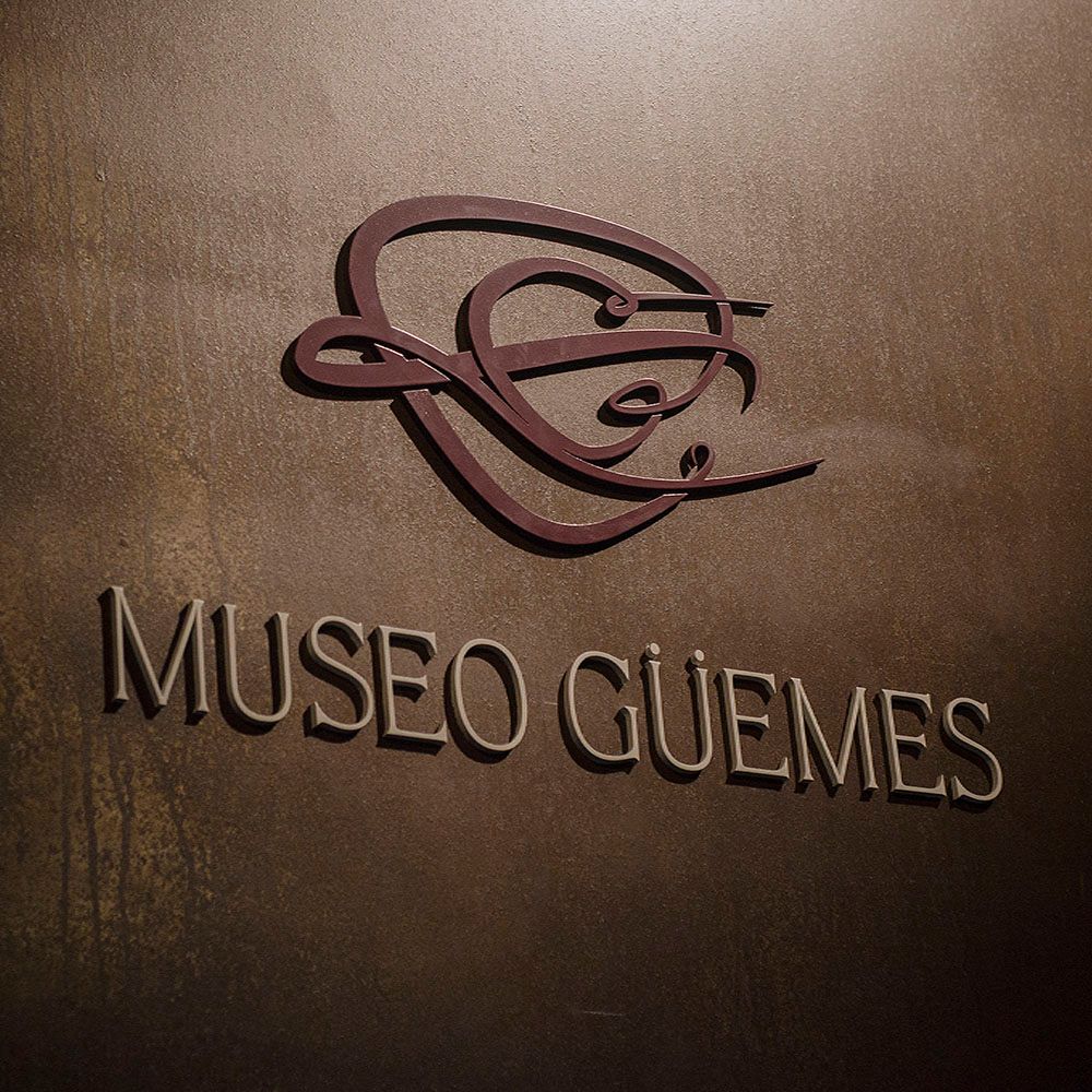 A sign that says museo guimes on it
