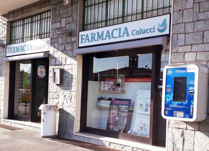 Esterno Farmacia Colucci