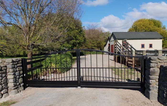 black metal gate