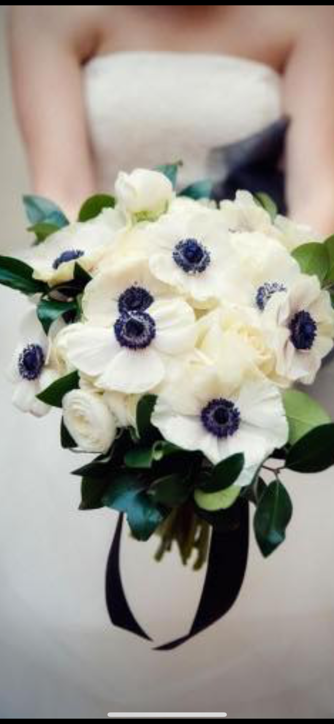 bouquet sposa con fiori bianchi