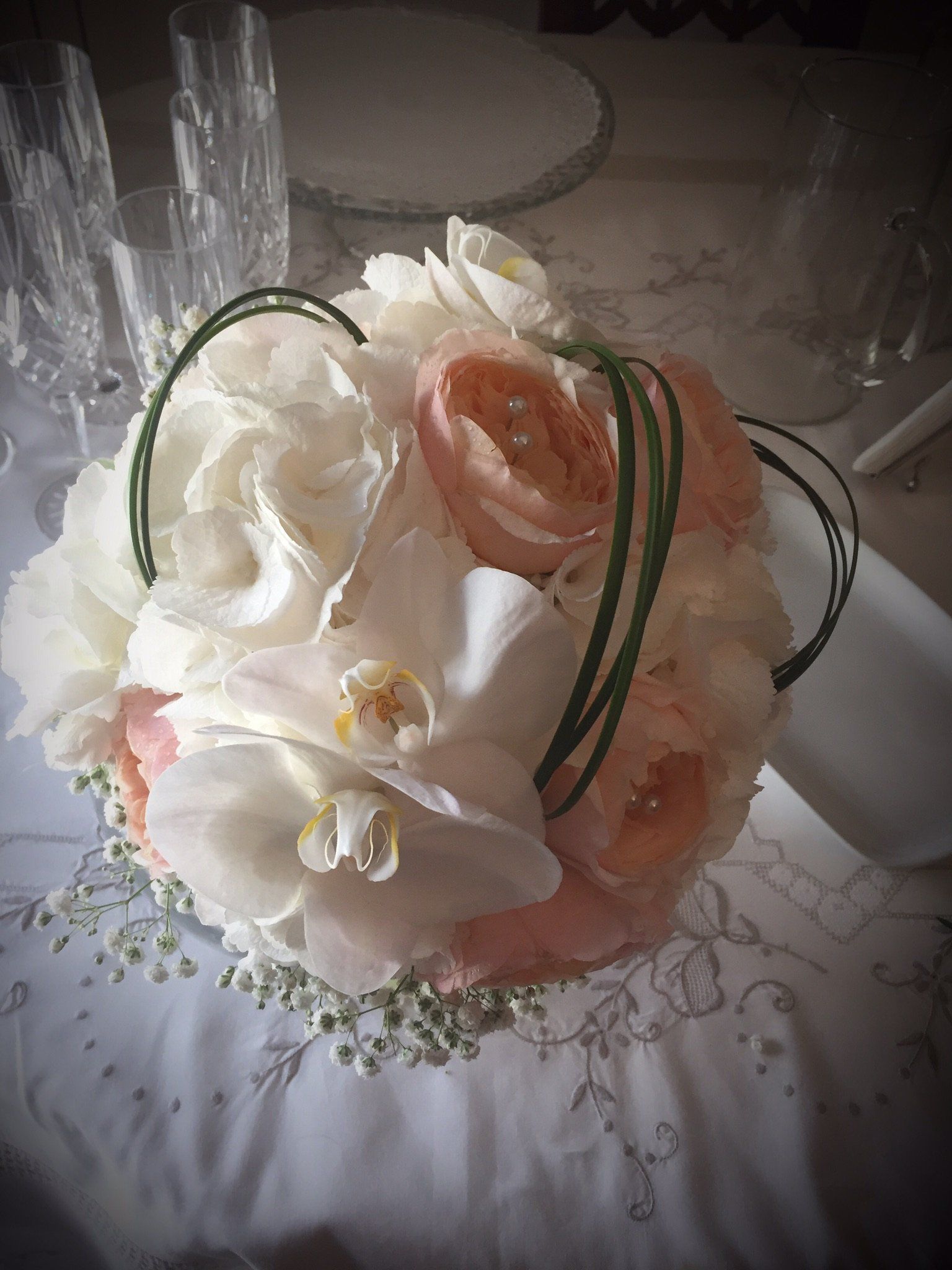 bouquet sposa orchidee