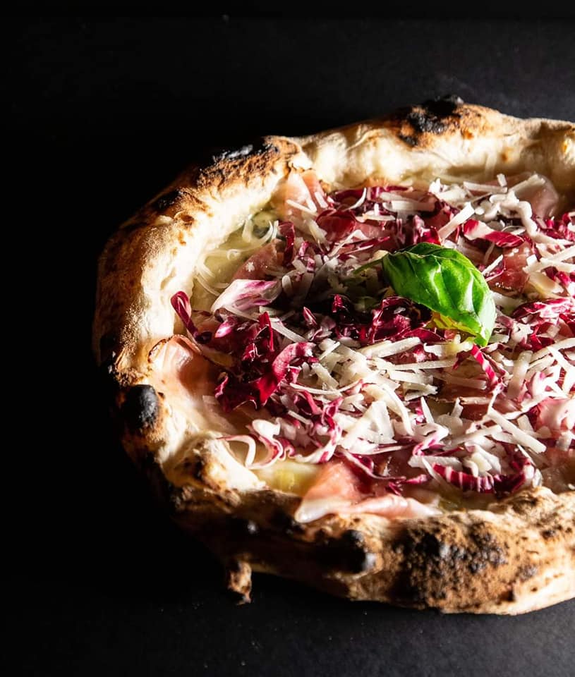 pizza con radicchio