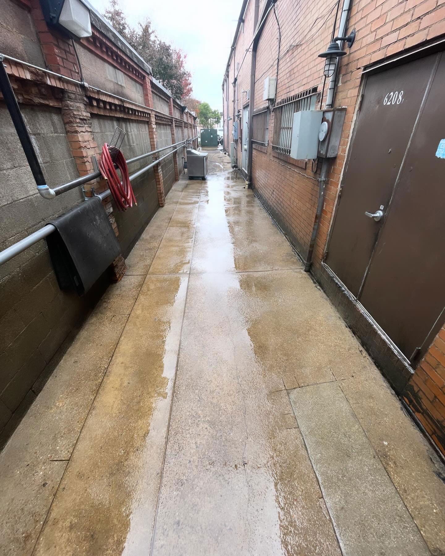 Cleaned Alley – Fort Worth, TX – Dorsal Professional Services