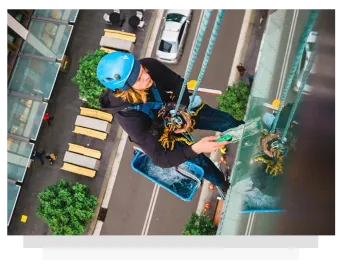 rope access window cleaning Sydney technician