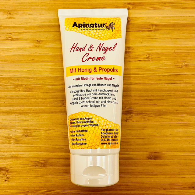 Hand- und Nagelcreme, 100ml