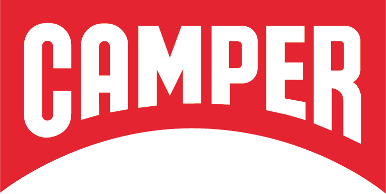Logotipo de Camper: texto blanco sobre un fondo rojo curvo, que dice 