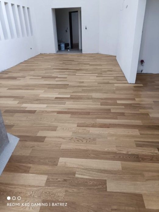 REVESTIMIENTOS DECORATIVOS 