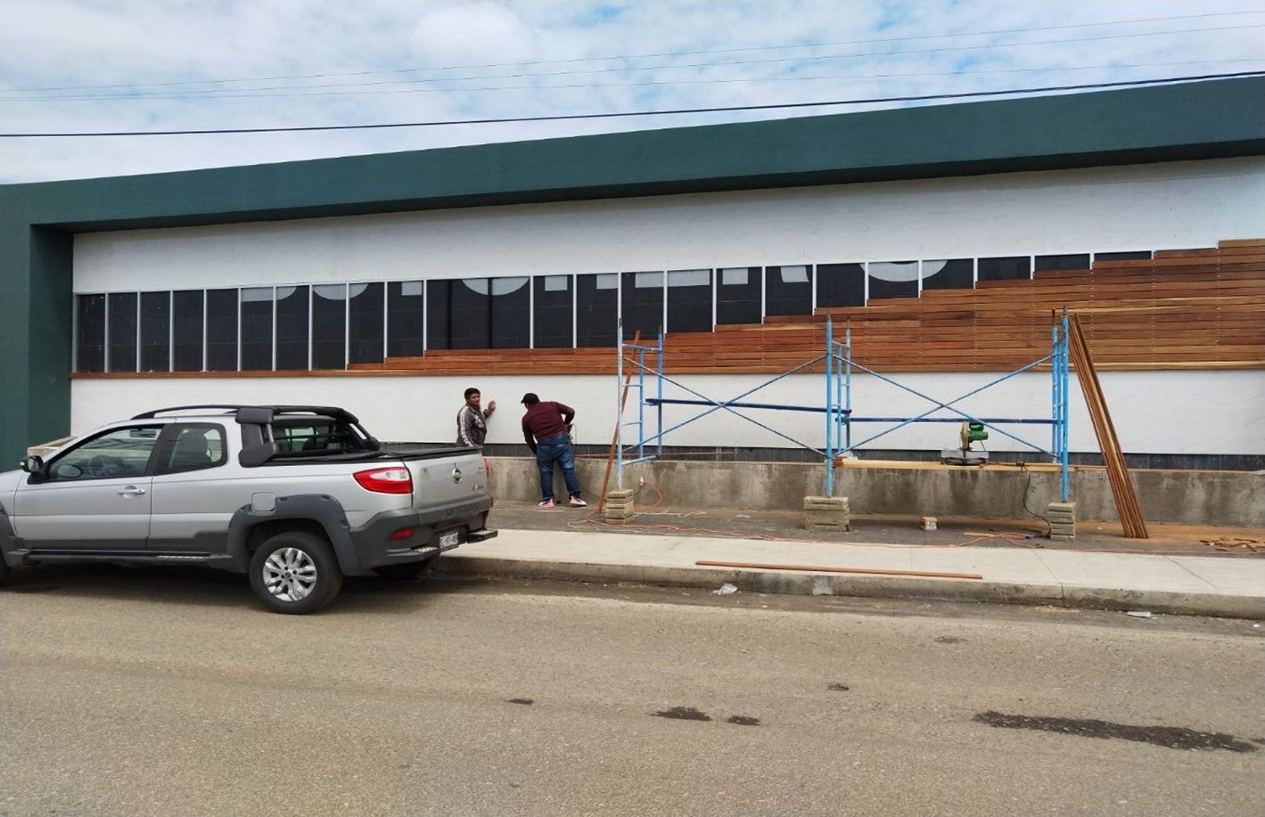 REVESTIMIENTOS DECORATIVOS 