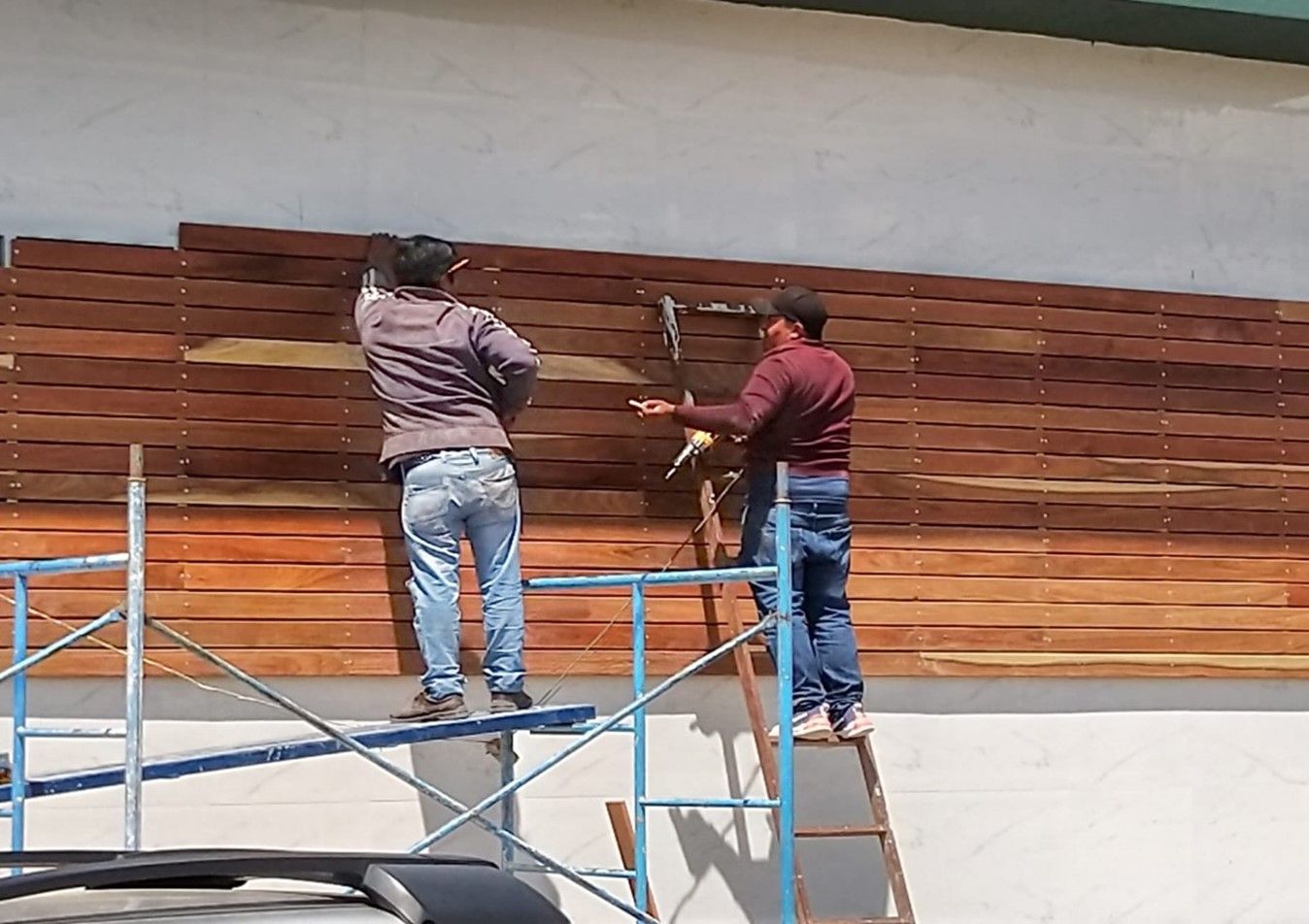 REVESTIMIENTOS DECORATIVOS 