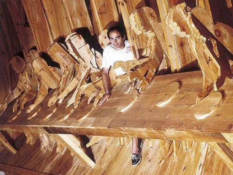 foto di Mario Ceroli