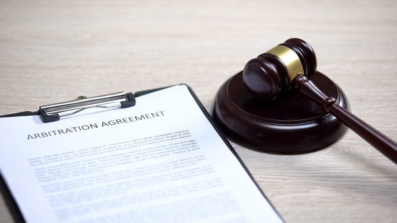 Arbitration Agreement Table — Brunswick, GA — Wallace E. Harrell III, Attorney at Law