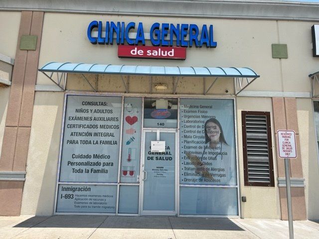 Clinica general de salud is located in a shopping mall