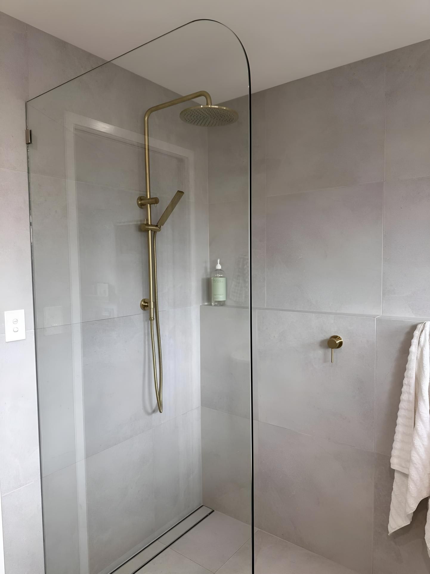 Bathroom With a Walk in Shower — Luke Barry Plumbing in Pimpama, QLD