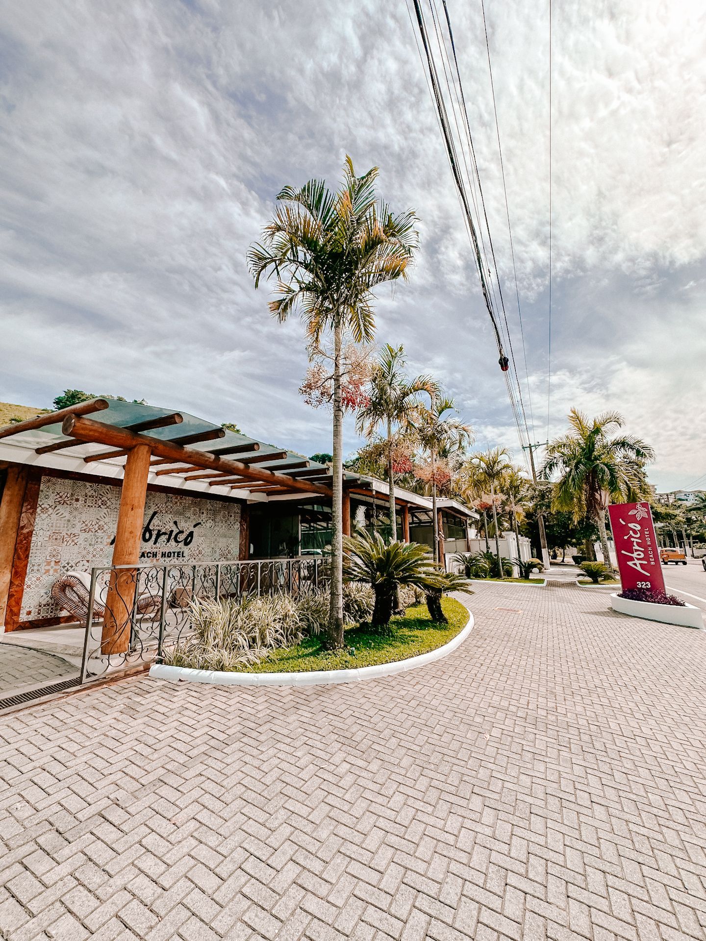 Fachada Abricó Beach Hotel