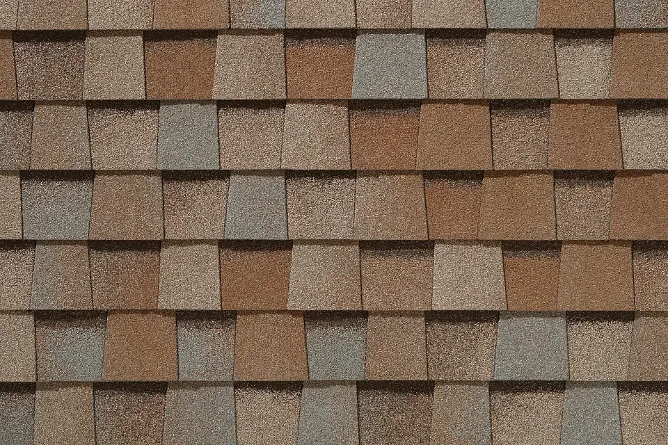 A close up of a roof with shingles on it